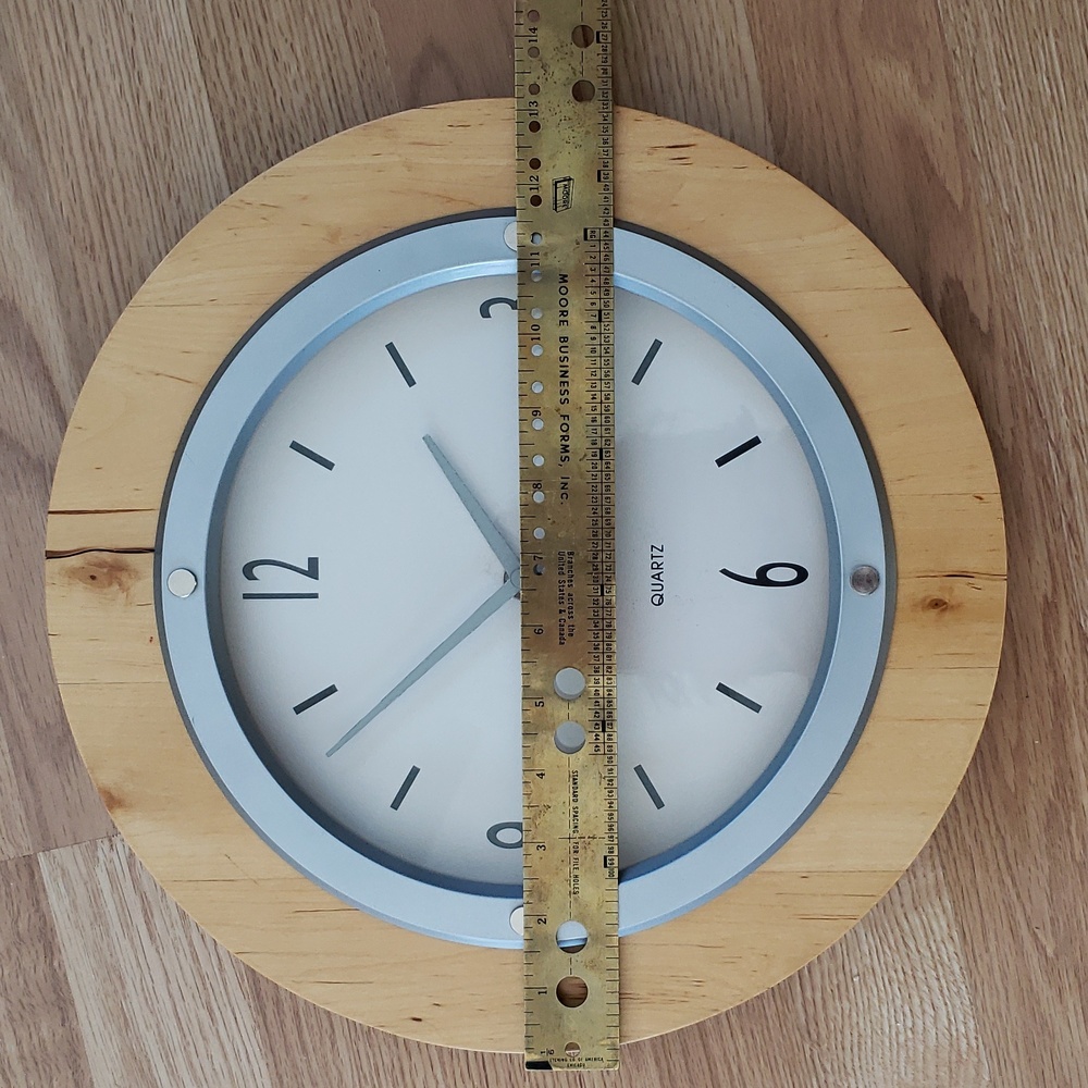 Wall Clock - Picture 2 of 3